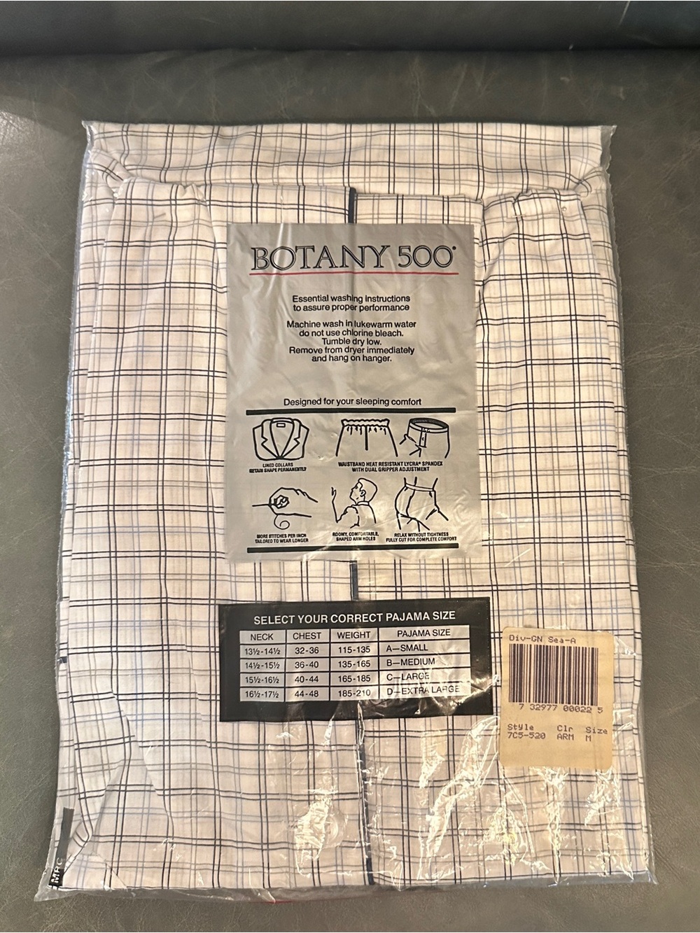New Men’s Botany 500 Loungewear 2 pc PJ Button Top w Shorts White & Navy Medium - Picture 5 of 8